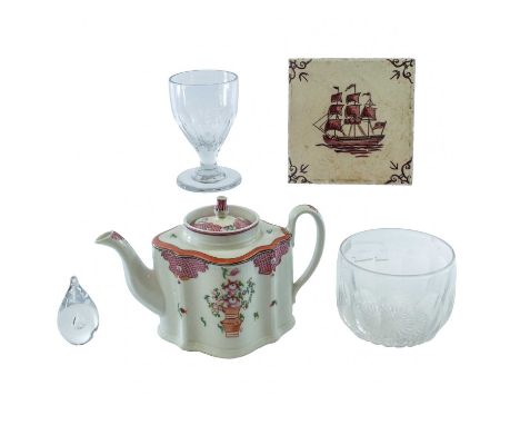 A Newhall porcelain silver shape teapot and cover circa 1795, pattern number 541 decorated with an iron red vase filled with 