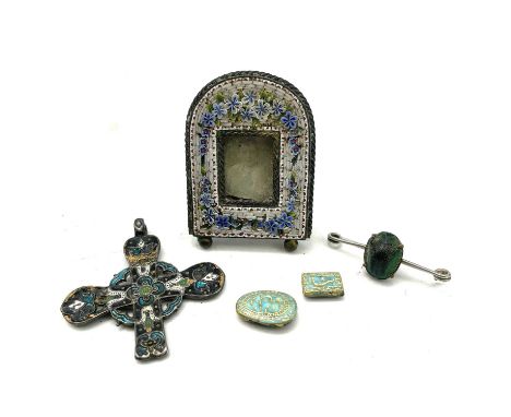 A Russian silver and enamel cross, probably 19th century, decorated to both faces, height 5cm, together with a millefiori min