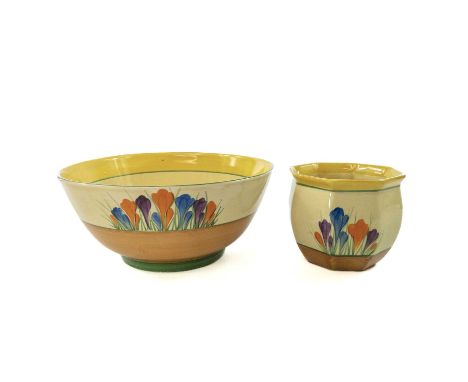 Clarice Cliff, crocus pattern, a fruit bowl, height 9cm, diameter 20.5cm, together with a small octagonal shaped bulb pot (2)