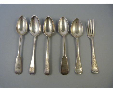 5 tea spoons and a cake fork, all hallmarked silver- total weight 94g 