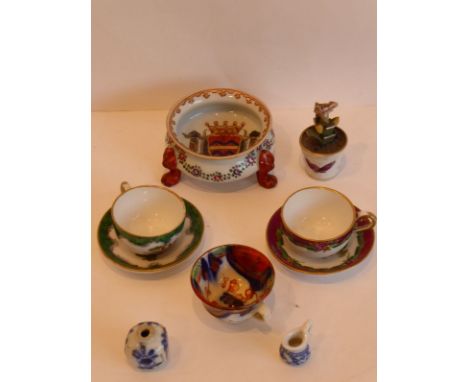 A selection of miniature cabinet ceramics and bijouterie; to include a Samson-style three-legged armorial salt, late 19th cen