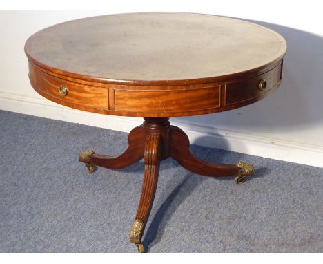 (PLEASE NOTE, ITEM MAY BE LATE 19TH CENTURY IN DATE)&nbsp; A George IV period early 19th Century circular mahogany drum table