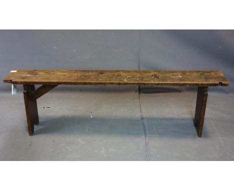 A 20th century oak bench, H.55 W.184 D.27cm 