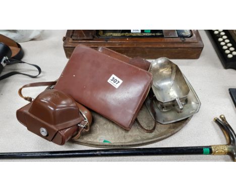 EPNS TRAY, PLATE AND JUG, 2 VINTAGE CAMERAS AND GENTS VANITY SET