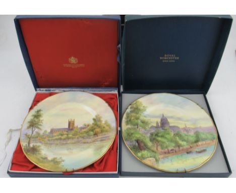 Two boxed Royal Worcester cabinet plates, St Pauls from the river, signed Nicholls, diameter 11ins and Worcester Cathedral, s