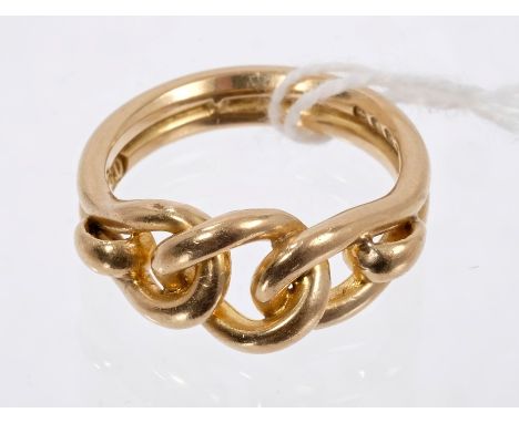 Edwardian 18ct gold 'knot' ring (London 1901).  Ring size L½ CONDITION REPORT Total gross weight 6.7gms Hallmarked London 190