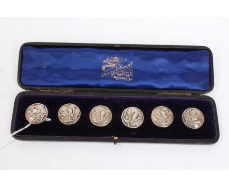 Set of six silver buttons with tulip decoration in the Art Nouveau style, in original fitted case (Birmingham 1902), William 
