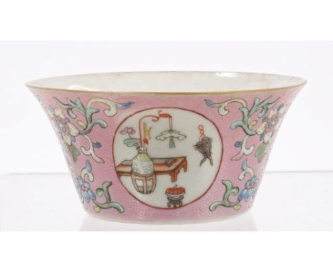 19th century Chinese Qing tea bowl with finely polychrome painted precious object and landscape reserves on pink, floral pain