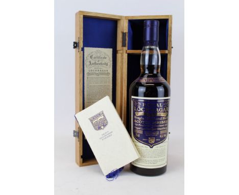 Whisky - one bottle, Royal Lochnagar Single Highland Malt Scotch Whisky, 43%, 75cl, bottle number 40655, in fitted case