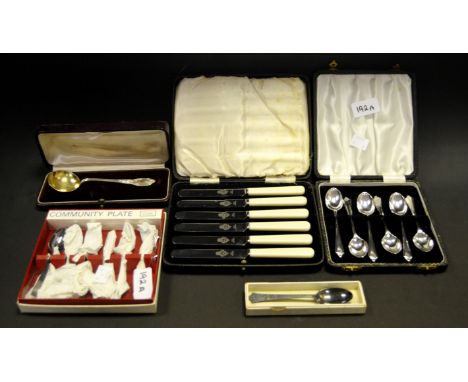 A  set of six silver teaspoons Birmingham 1958, cased, a continental silver gilt sauce ladle, cased others EPNS (5)