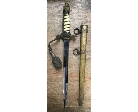 Kriegsmarine Officers dress dagger, blade not engraved , lightning bolt scabbard with portepeed Makers mark of P.D. Luneschlo