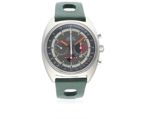 A GENTLEMAN'S STAINLESS STEEL OMEGA SEAMASTER "SOCCER TIMER" CHRONOGRAPH WRIST WATCH CIRCA 1969, REF. 145.020
D: Grey dial wi