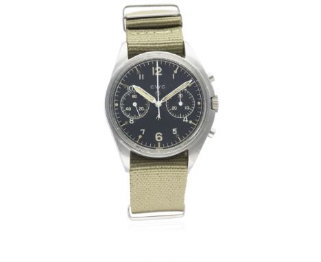 A GENTLEMAN'S STAINLESS STEEL BRITISH MILITARY CWC ROYAL NAVY PILOTS CHRONOGRAPH WRIST WATCH DATED 1974
D: Black dial with Ar