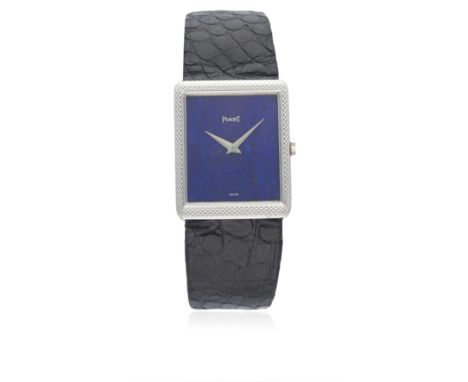 A GENTLEMAN'S 18K SOLID WHITE GOLD PIAGET WRIST WATCH CIRCA 1971, REF. 9152 D: Lapis lazuli dial signed Piaget, silver dauphi