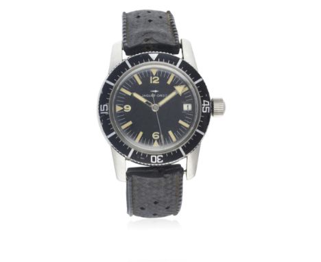 A GENTLEMAN'S STAINLESS STEEL JAQUET DROZ AUTOMATIC DIVERS WRIST WATCH CIRCA 1960s, WITH ORIGINAL BOX
D: Gloss black dial wit