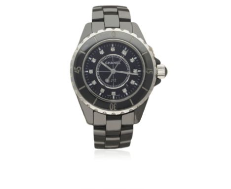 A LADIES MID SIZE BLACK CERAMIC &amp; DIAMOND CHANEL J12 BRACELET WATCH CIRCA 2008 D: Black dial with diamond set markers, da