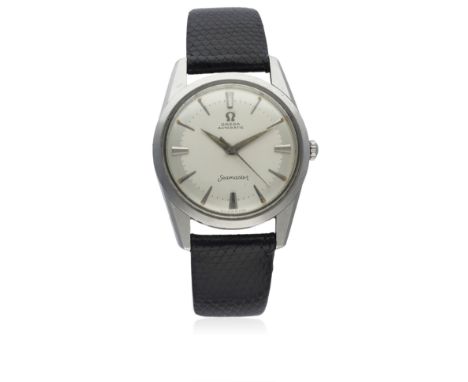 A GENTLEMAN'S STAINLESS STEEL OMEGA SEAMASTER AUTOMATIC WRIST WATCH CIRCA 1960, REF. 14700 1 SC D: Two tone silver dial with 