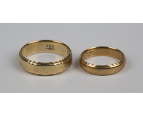 A gold wedding ring, detailed '585', ring size approx S1/2, and another gold wedding ring, detailed '585', ring size approx L