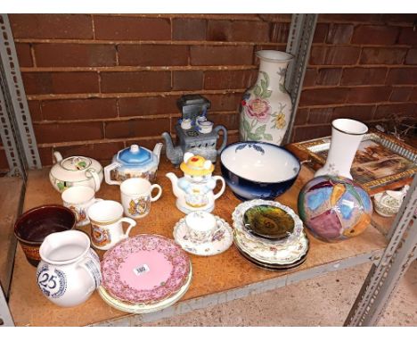 SHELF WITH MISC VASES, NOVELTY TEA POTS, PLATES, MUGS &amp; JUGS
