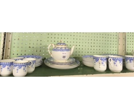 SHELF OF ROYAL WORCESTERSHIRE TEA WARE
