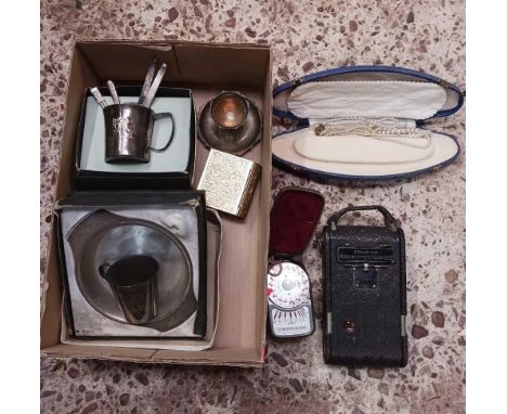 CARTON WITH MISC STAINLESS STEEL METAL WARE, OLD KODAK BELLOW CAMERA, STRING OF PEARLS &amp; WESTON LIGHT METER