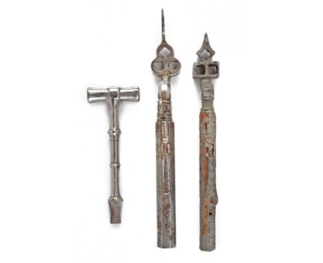 dating: 17th - 20th Century provenance: Italy, Two with powder dispenser, the upper part provided with screwdriver and three 