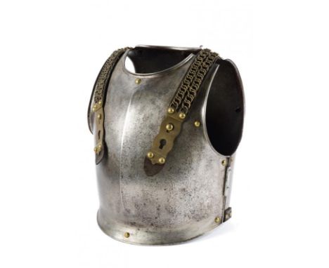 dating: 1831/33 provenance: Klingenthal, Breast-plate and back-plate made of iron, with brass rivets, the breast-plate marked