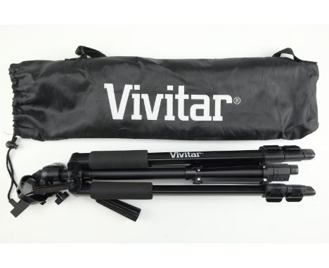A Vivitar camera tripod, with carry case, 102 cm fully extended 