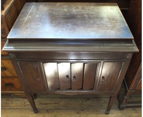 A Columbia gramophone record player in a Mahogany case