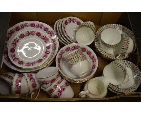 2 ceramic part dinner/tea services
