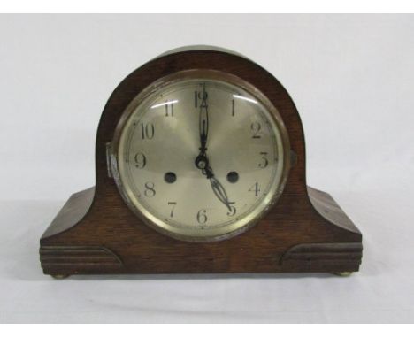 Oak mantle clock