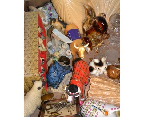 Ceramics and glass - A Cow parade golden jubilee golden cow, another of a beeth eater ; Sylvac wall pockets ; a Hummell wall 