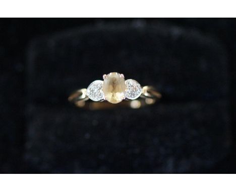 9ct Gold diamond ring &amp; citrine stone 