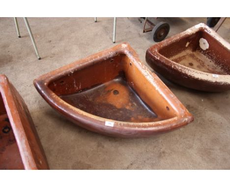 An Oats & Green of Halifax glazed stoneware corner horse trough  AF