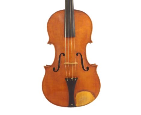 Good English viola by and labelled David J. Rubio, Cambridge Anno 1986, the one piece back of faint medium curl with similar 