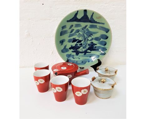 SELECTION OF EAST ASIAN CERAMICScomprising a Noritake part tea set, with daisy decoration on a red ground, comprising teapot 