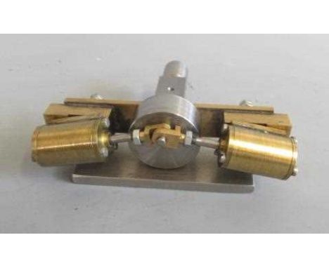Twin horizontal oscillating engine, brass and steel construction, E (Est. plus 24% premium inc. VAT)
