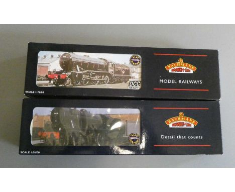 Two Bachmann locomotives comprising WD 2-8-0 L.N.E.R. black, K3 L.N.E.R. black, boxed, E-M (Est. plus 24% premium inc. VAT)