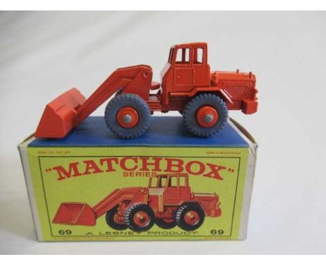 Matchbox 69b Hatra Tractor Shovel, box M, model M, orange body and hubs with grey wheels, small mark on roof otherwise M (Est