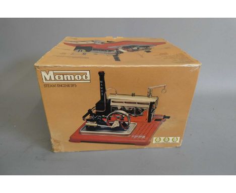 Mamod SP5 stationary steam engine, boxed in good used condition (Est. plus 24% premium inc. VAT)