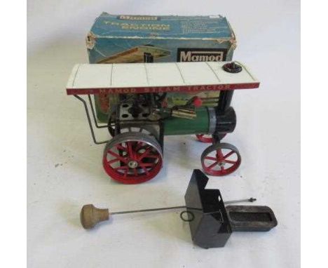 Mamod TE1a traction engine, early box with burner and steering rod, box F, model F-G (Est. plus 24% premium inc. VAT)