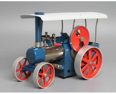 Wilesco D405 traction engine finished in blue, very little use, G-E (Est. plus 24% premium inc. VAT)