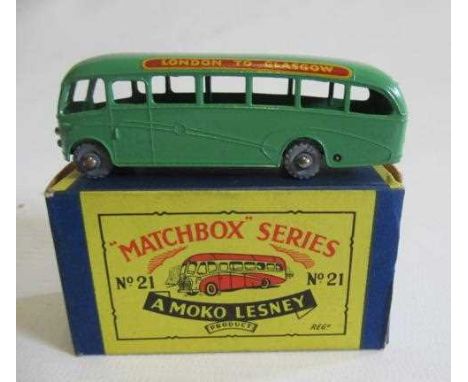Matchbox 21b Bedford Coach, B type, box M, model M (Est. plus 24% premium inc. VAT)
