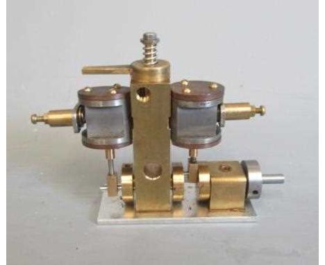 Twin in-line oscillating marine engine, 7/16" bore, brass and steel construction, E (Est. plus 24% premium inc. VAT)