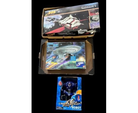 Trio of space-themed toys, generally excellent in excellent to good plus boxes, with Hornby 3 D S Mission 1 (shrink wrapped) 