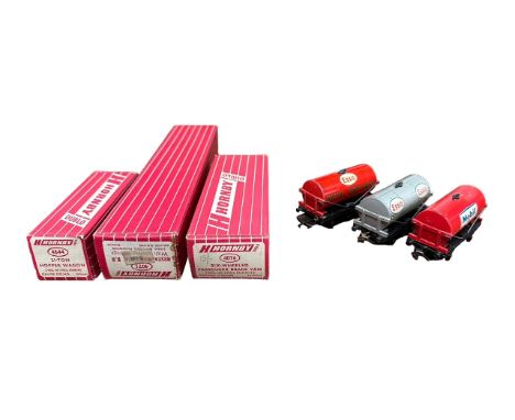Hornby Dublo collection, generally excellent in excellent boxes (where present), with BR maroon E1939 Restaurant Car with int