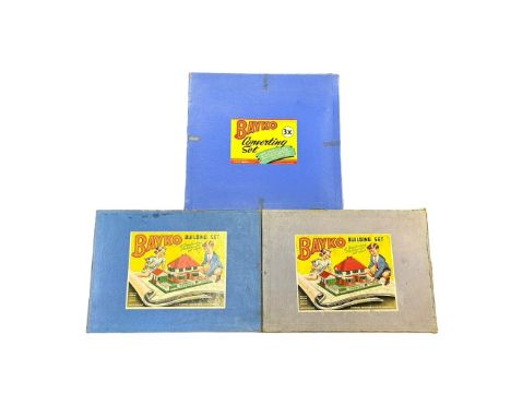 Bayko. 1950s onwards collection, generally excellent in excellent to good boxes, with Building Set No. 3 (2) including instru