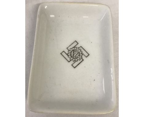 WW2 pattern German ceramic dish from the War Wounded Workers Party. (Reichsverband der Deutschen Arbeits Opfer). 