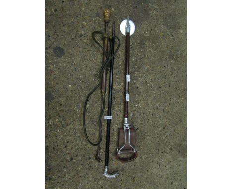 EBONISED PLATED HANDLED WALKING STICK, SHOOTING STICK AND SPRAYER 