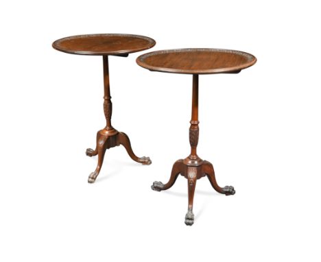 with scallop shell carving to knees, on carved lion paw feet 72 x 53cmCondition report: Some light wear to tops